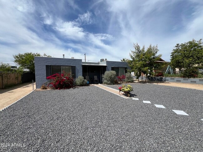 Photo - 9502 N 2nd Pl