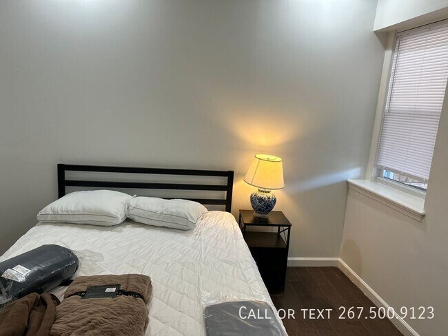 Photo - 120 S 46th St Unidad B
