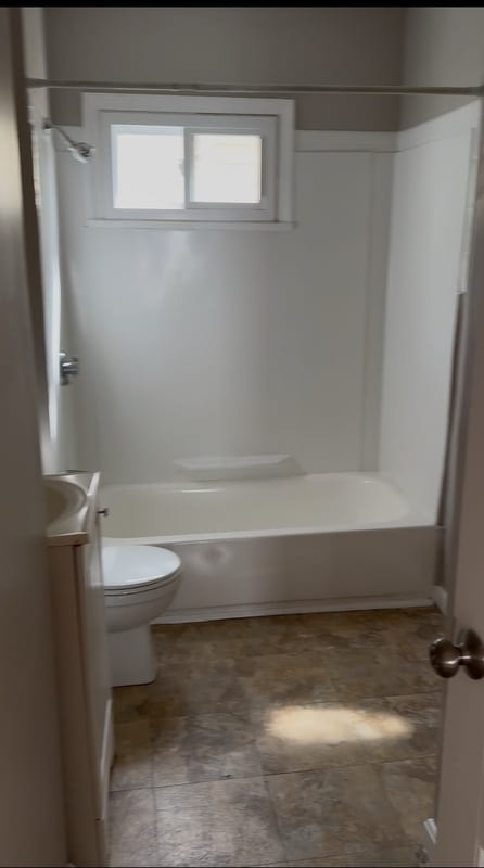 Photo - 318 Broadway