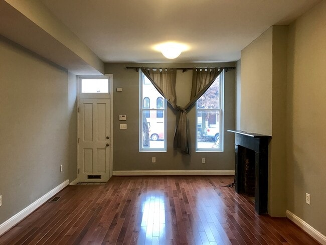 Photo - 25 N Montford Ave