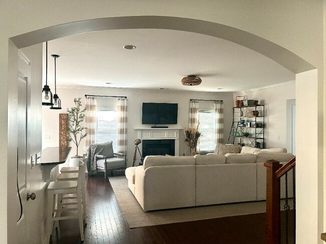 Photo - 430 Sanders Farm Ln