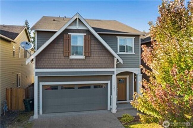 Building Photo - Spacious 4-Bedroom Home | 2.5 Bath | A/C |...