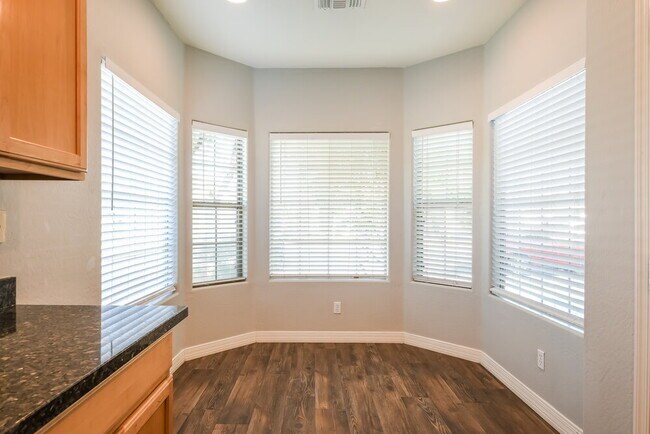 Photo - 4643 W Rolling Rock Dr