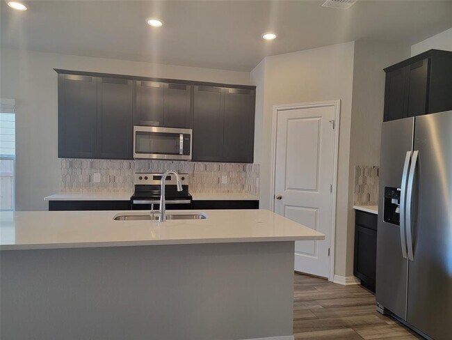 Photo - 109 Capella Wy