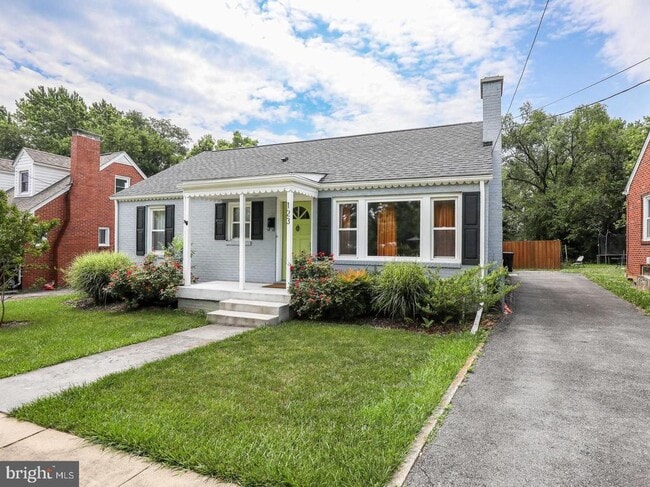 Building Photo - 123 Bellview Ave