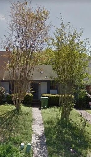 Building Photo - 3043 Lynton Dr