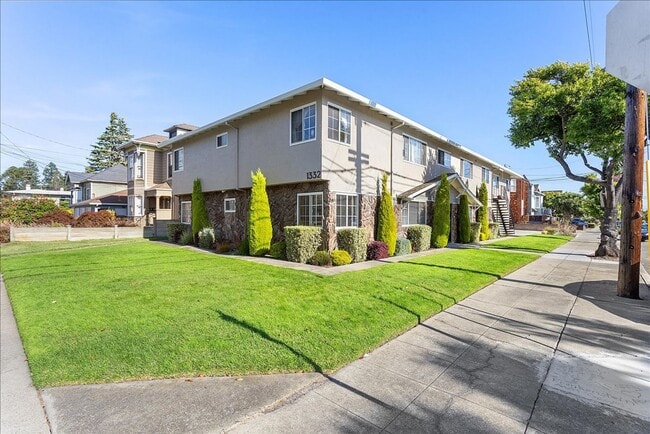 Photo - 1332 High St Unidad 1332 High St #D