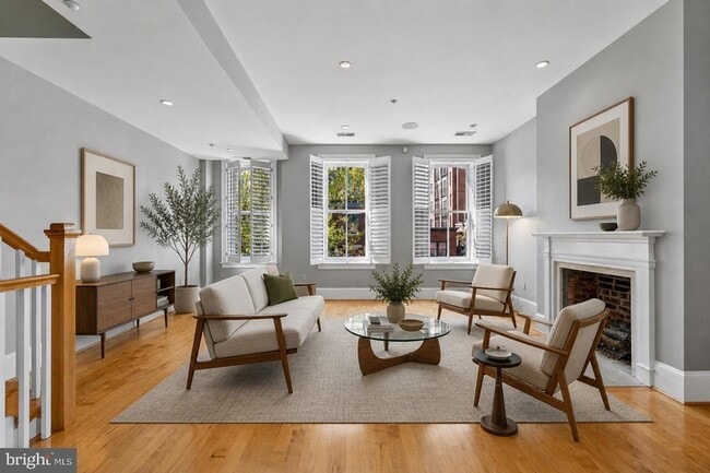 Photo - 1343 Q St NW