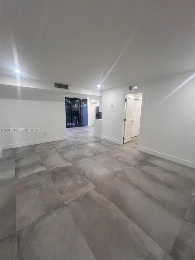 Photo - 8600 SW 133rd Avenue Rd Unit 319