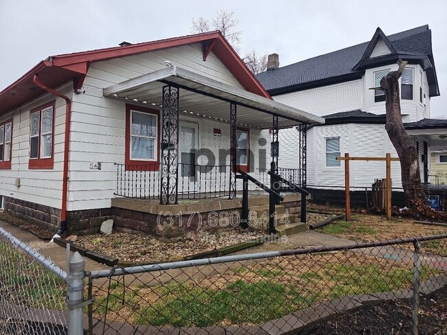 Photo - 2031 Southeastern Ave