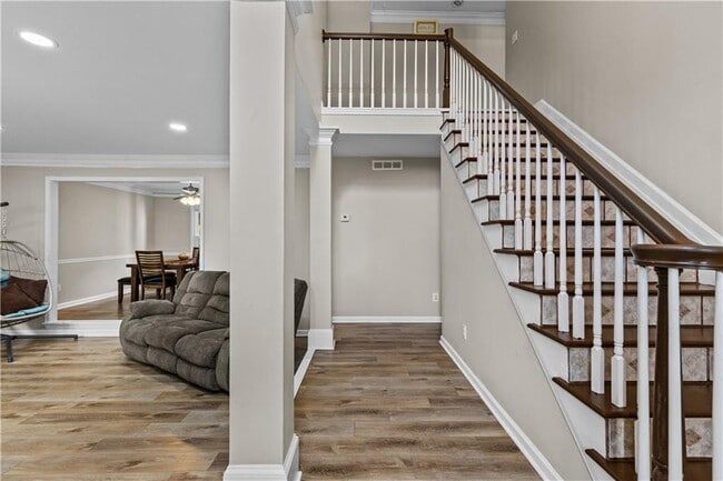 Photo - 2238 Roseberry Ln