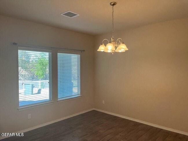 Photo - 7561 Red Cedar Dr