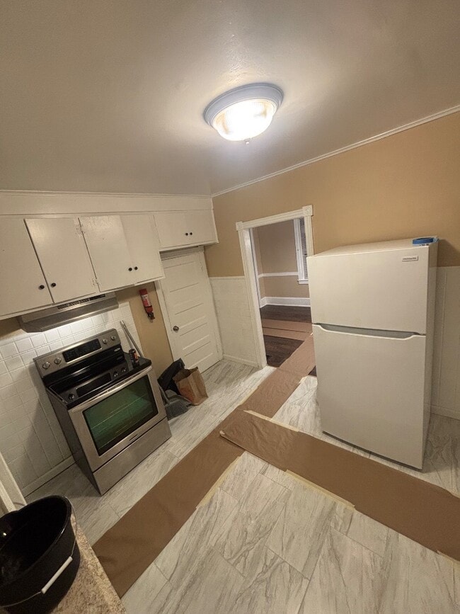 Photo - 342 E Broadway