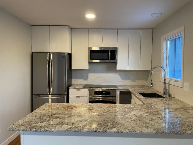 Photo - 1604 Russian Jack Dr