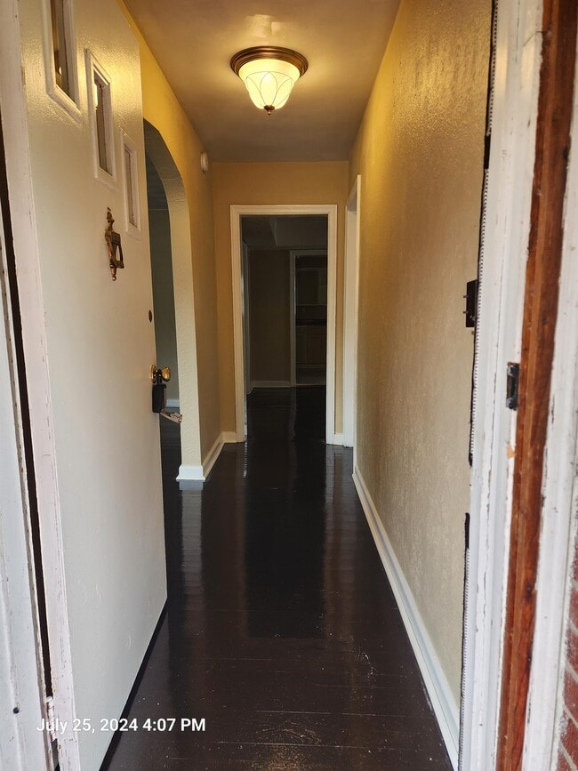 Photo - 2804 Mapleton Ave