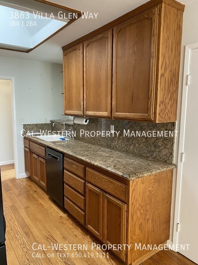 Photo - 3863 Villa Glen Way