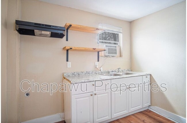 Photo - 1323 Lamar St