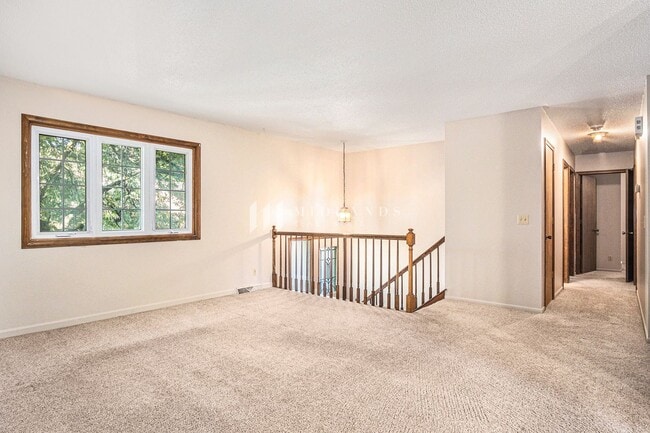 Photo - Millard Split Entry Duplex!