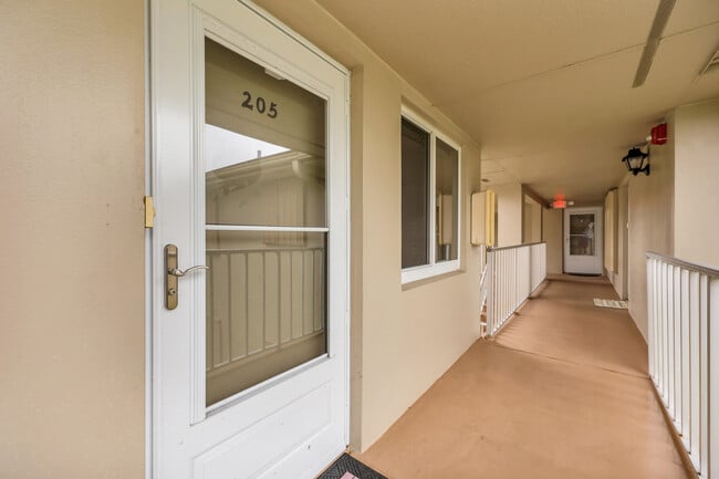 Photo - 31 Lake Vista Trail Unit 205