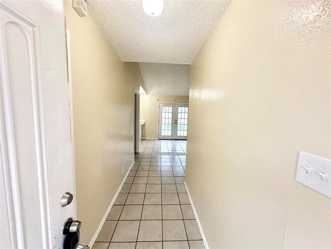 Photo - 7221 Ellington Cir