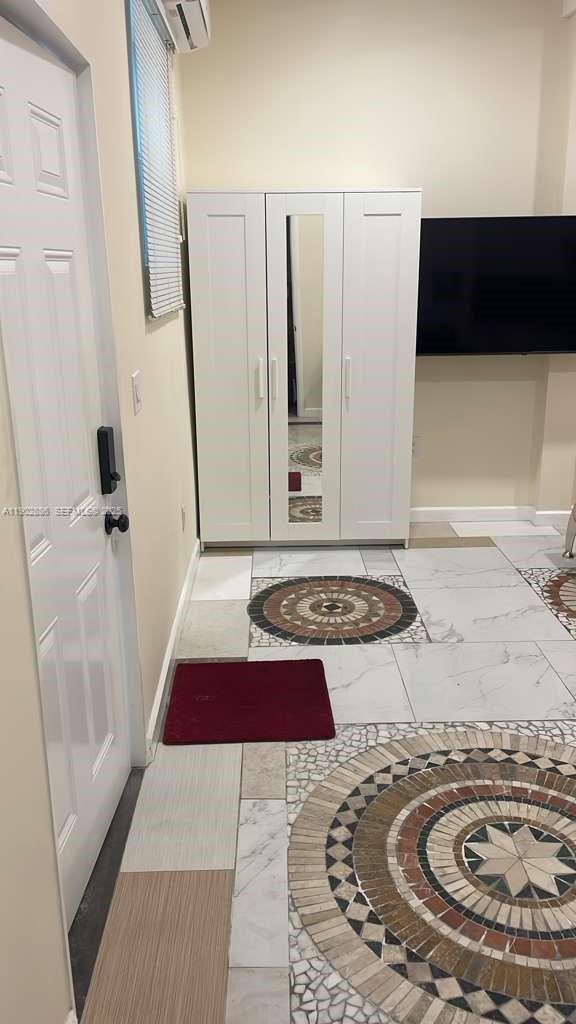 Photo - 1150 Normandy Dr Unit 101