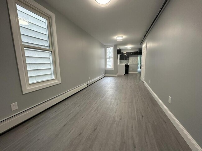 Photo - 288 Woodworth Ave