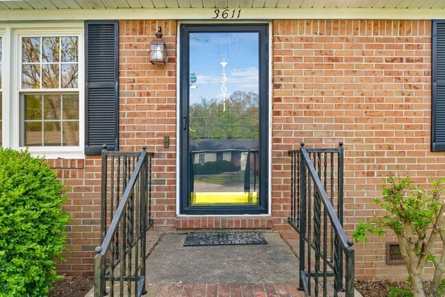 Photo - 3611 Bahama Dr