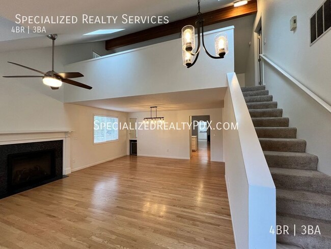 Photo - 5749 NE Harvest St