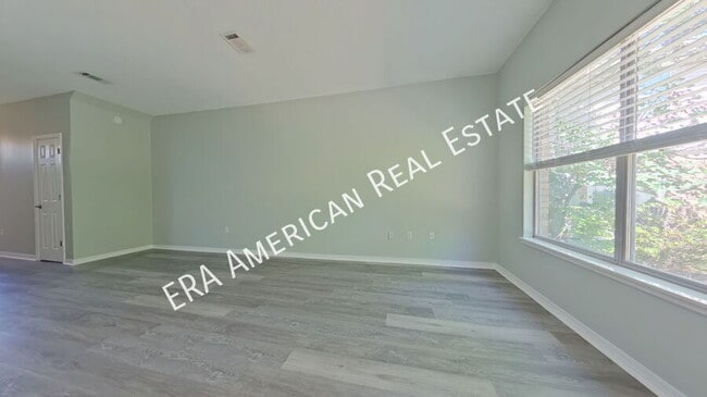 Photo - 941 Harrelson Dr