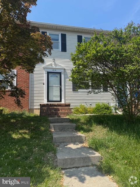 Building Photo - 1212 Holmespun Dr Rental