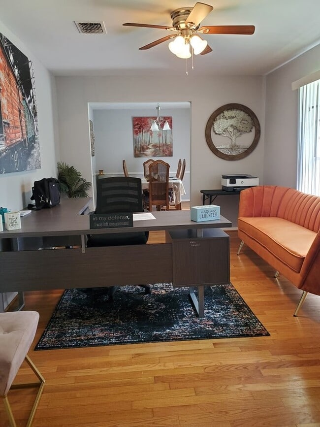 Photo - 5210 Honey Cir