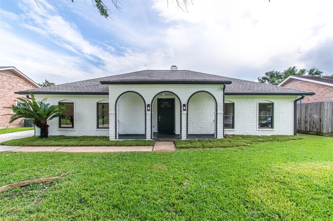 Building Photo - 11523 Bandlon Dr Rental