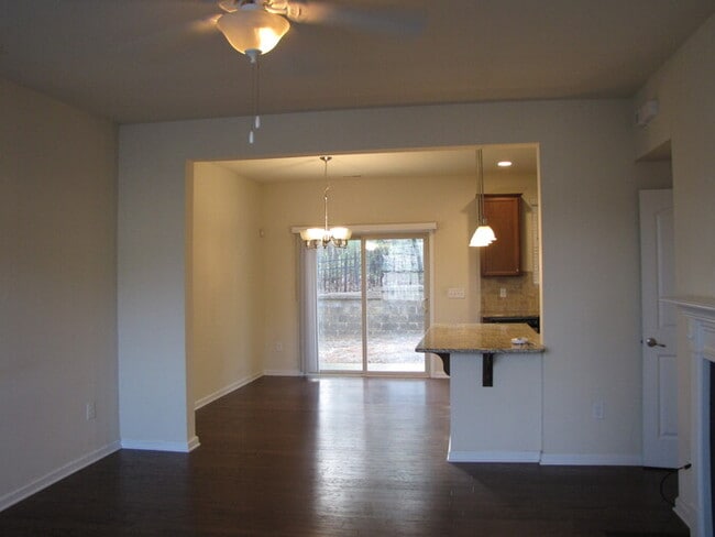 Photo - 74 Pocono Dr