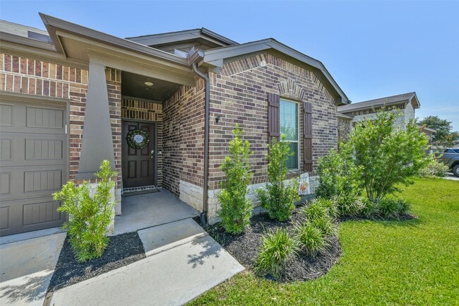 Photo - 339 Friesian Ct