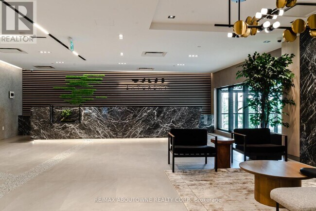 Photo - 50 George Butchart Dr Unité 814