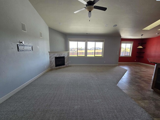 Photo - 3/4 Acre lot with Pool/Hot and Lawn Care I...