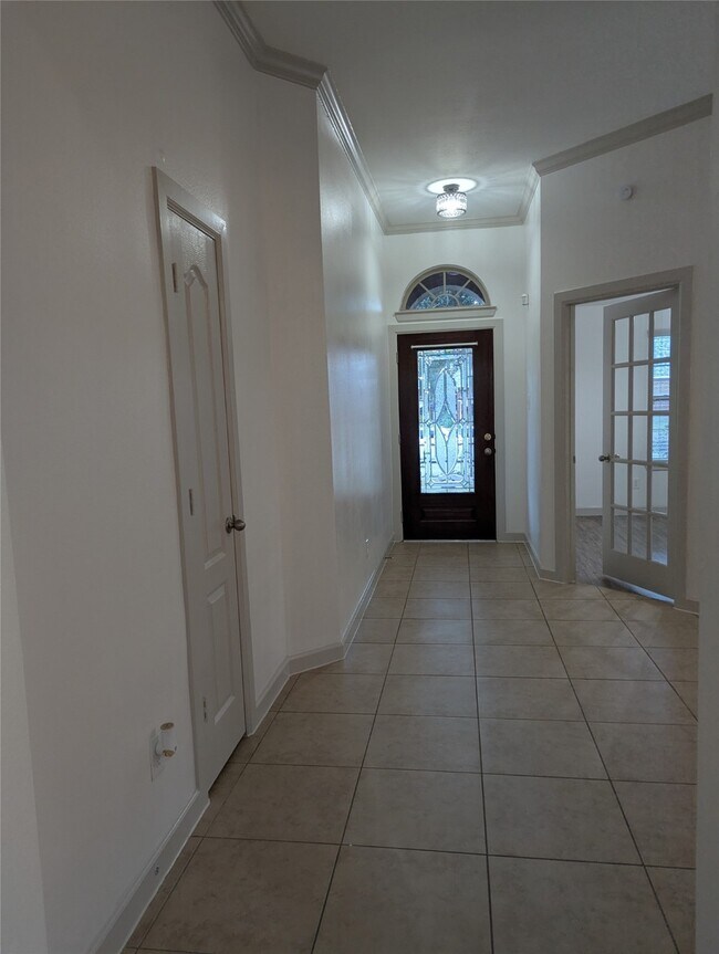 Photo - 3651 Raintree Village Dr