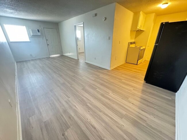 Photo - 503 Sunset Ln Unit Apt 1