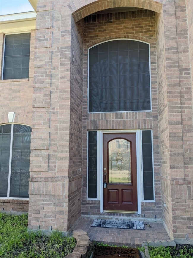 Photo - 1019 Bristol Way