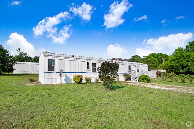 Building Photo - 2379C US13N Rental