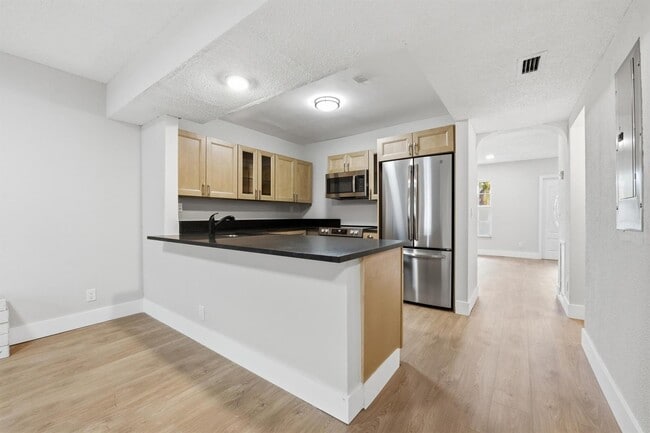 Photo - 7318 NW 75th St