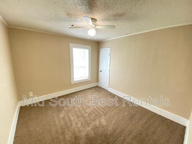 Photo - 3202 Hardin Ave