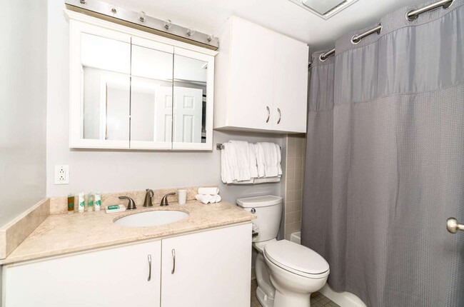 Photo - 127 Greyrock Pl Unidad FL6-ID1050394P