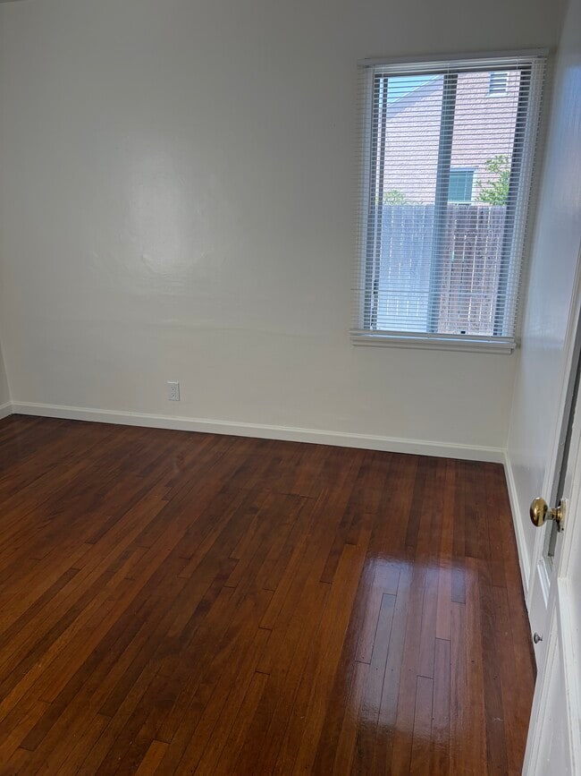Photo - 2383 Belmont Ave Unit 2383 Belmont Ave. Long Beach, CA 90815