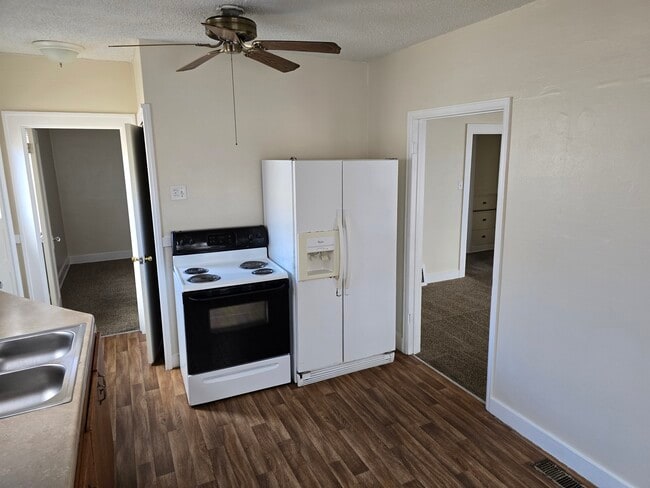 Photo - 418 Colorado Ave