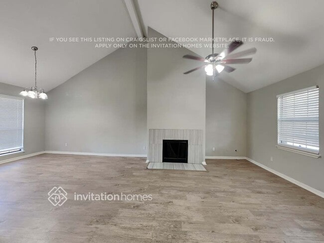 Photo - 3120 Woodlark Dr