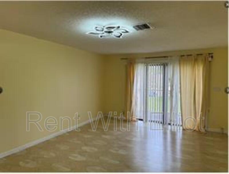 Photo - 25 Laredo Pl