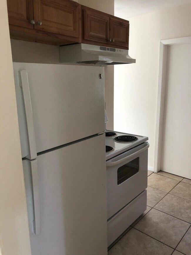 Photo - 2280 NW 2nd St