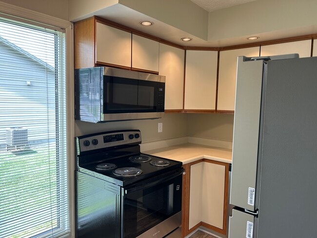 Photo - 106 Beckman Dr