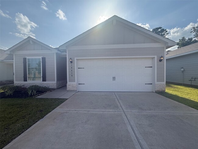 Photo - 15415 Maple Ter Dr